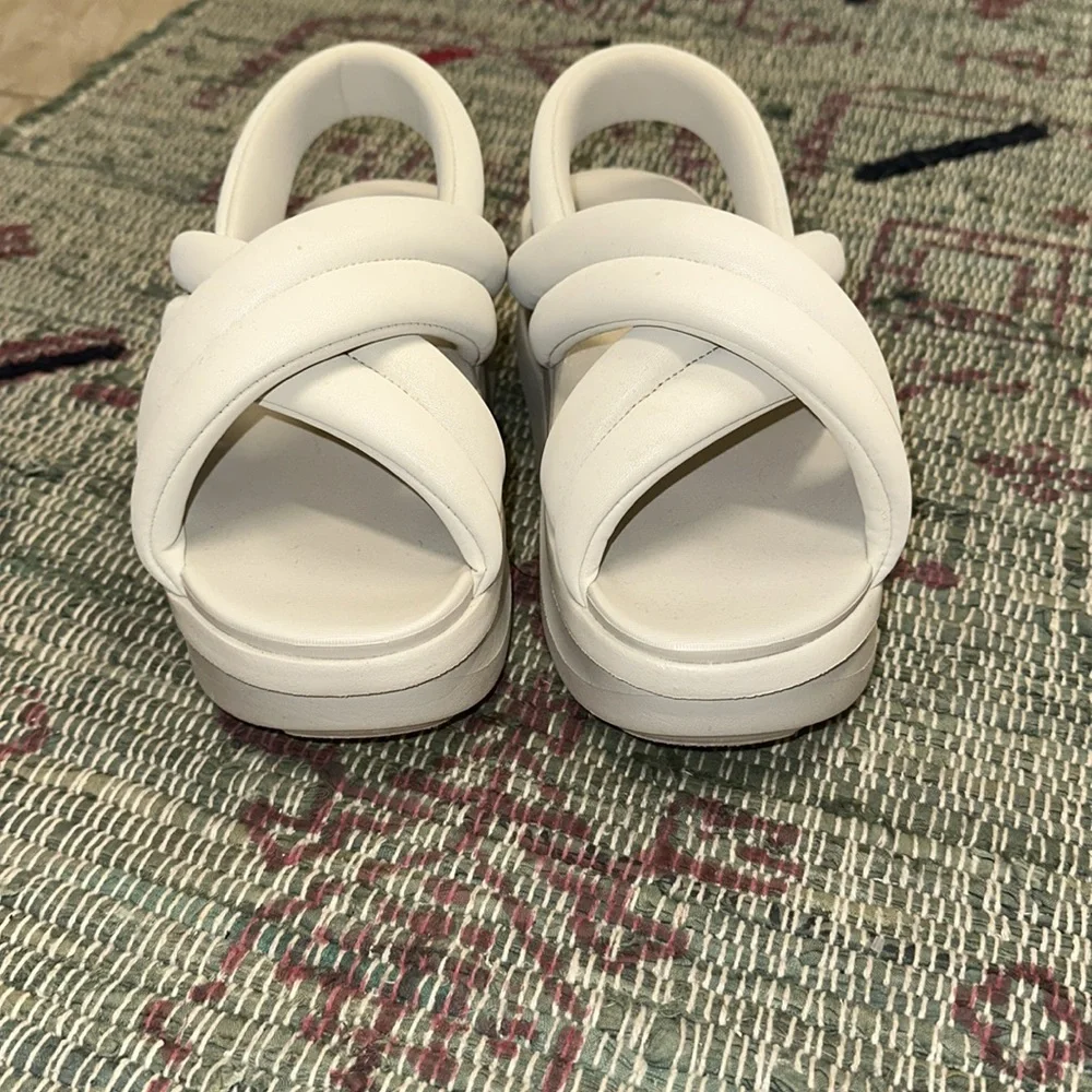 Nike Women's White Platform Sandals - Picture 2 of 4